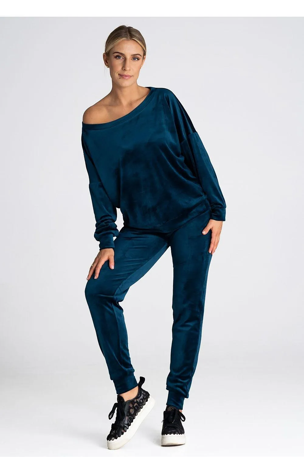 Chic Velvet Lounge Trousers for Ultimate Comfort