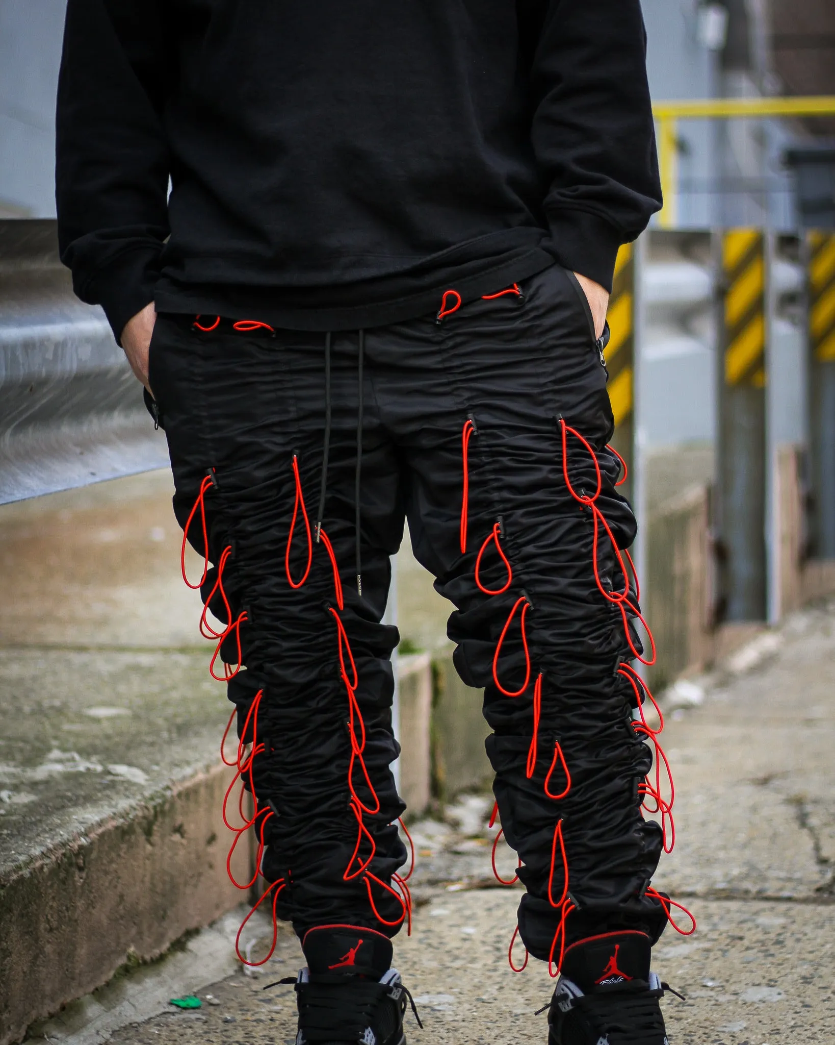 EPTM ACCORDION PANTS "BLACK/RED"