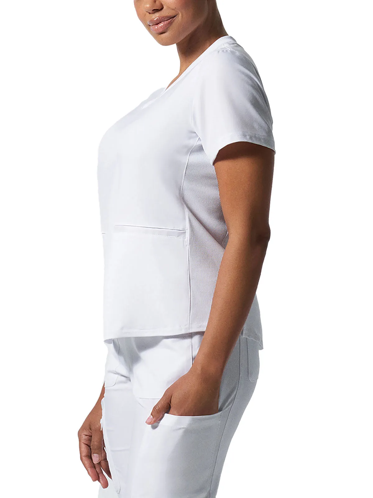 Forward - Women's 3-Pocket V-Neck Scrub Top